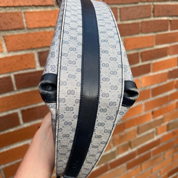 Authentic Gucci Micro GG Monogram Vintage gray navy blue shoulder bag - Picture 12 of 17